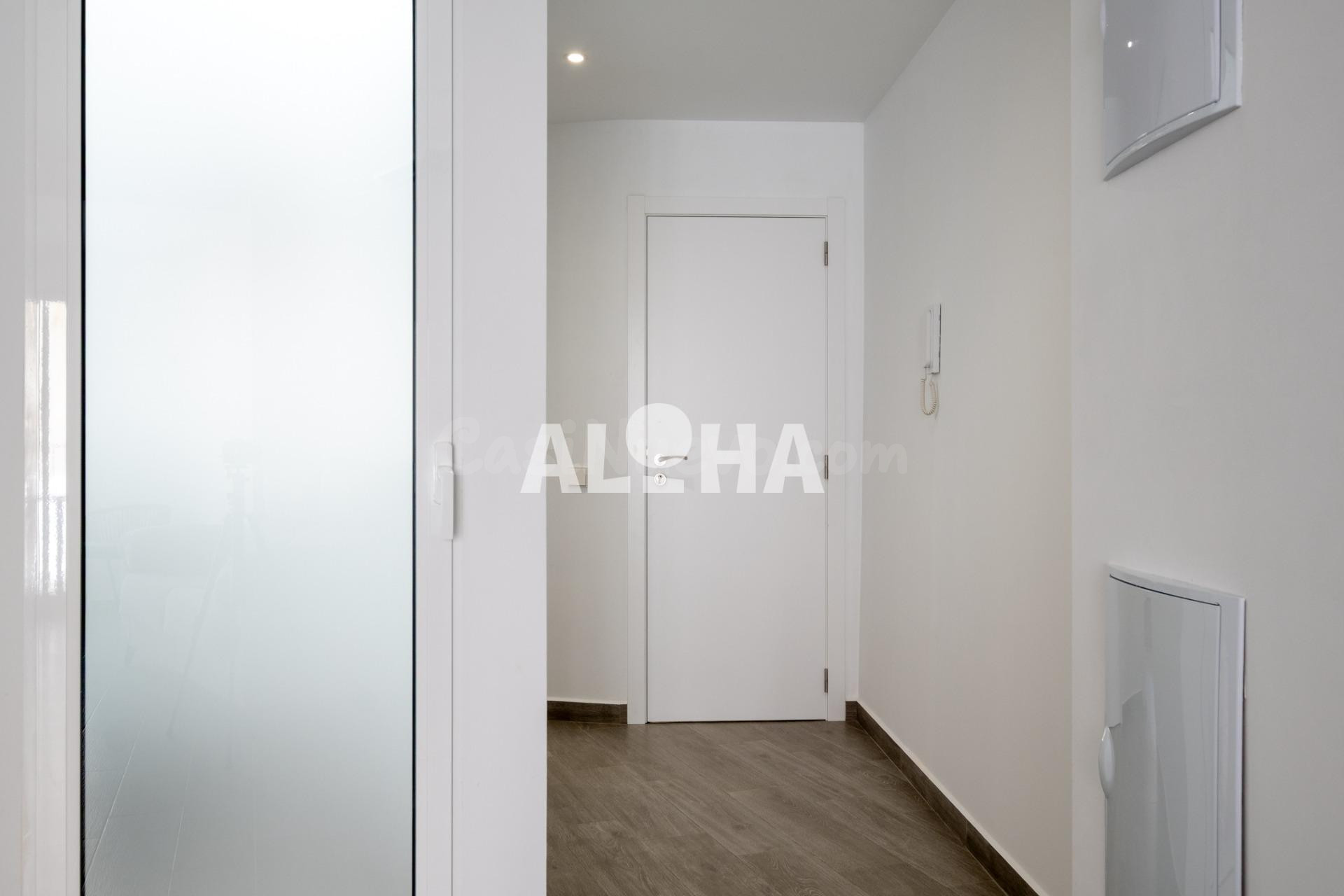 ALQUILER PARA ESTUDIANTES EN MONCADA - DISPONIBLE DESDE YA