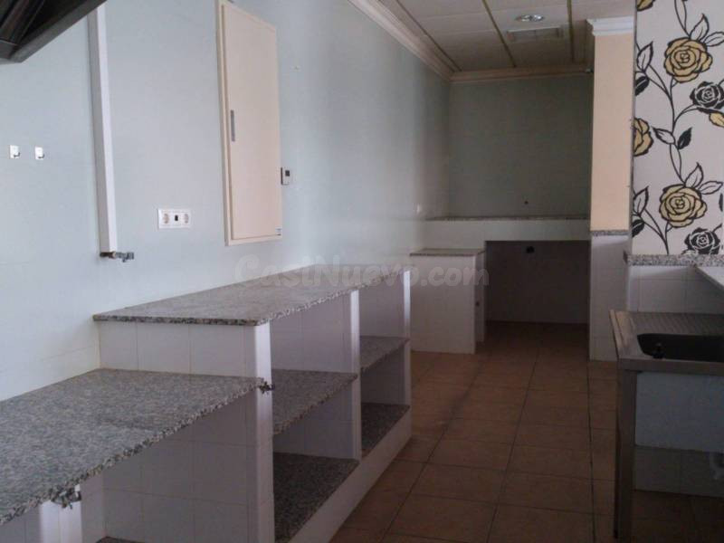 Local comercial en venta - foto 2