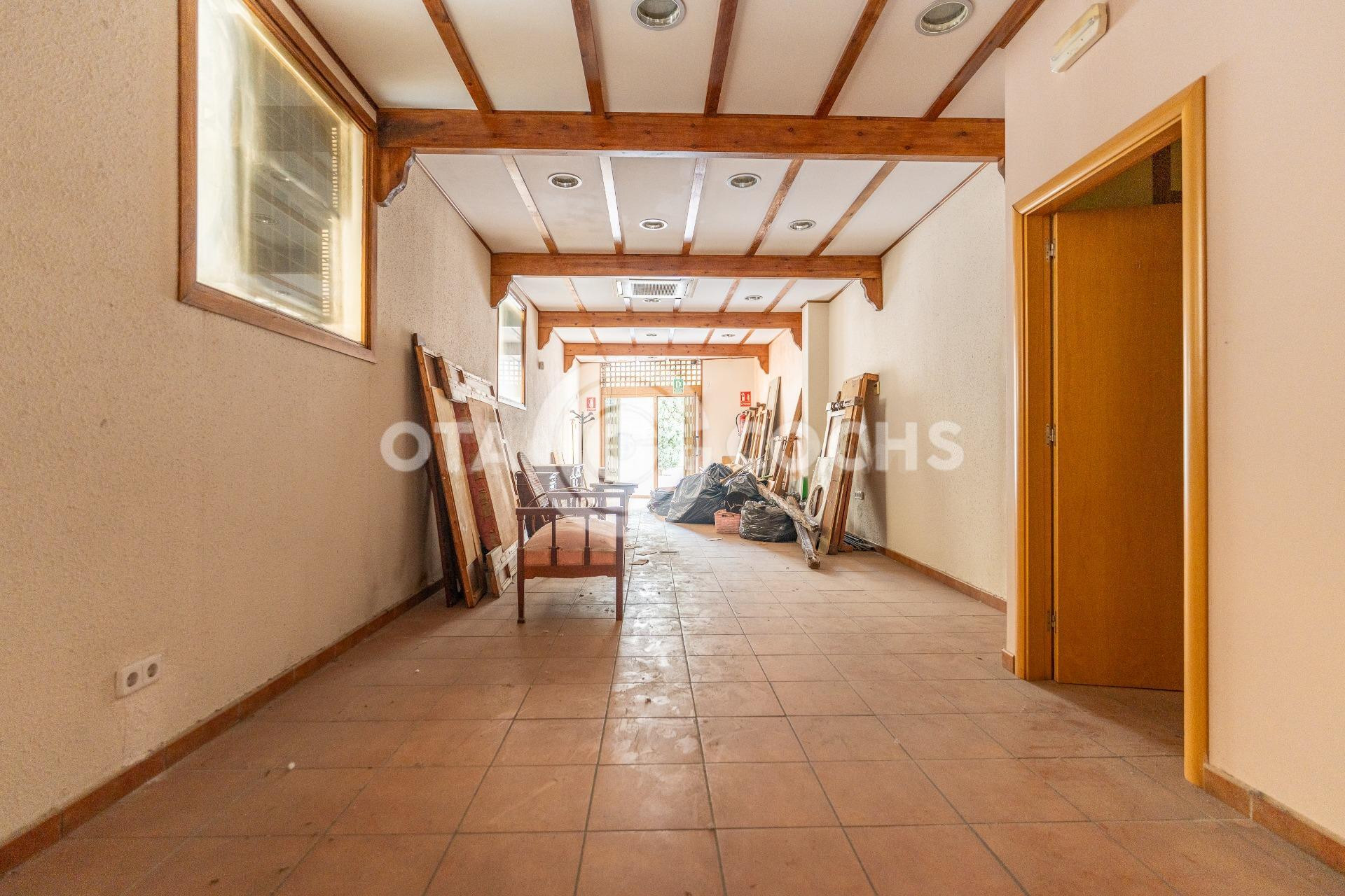 LOCAL EN VENTA CASA GRAU EN REUS - foto 3