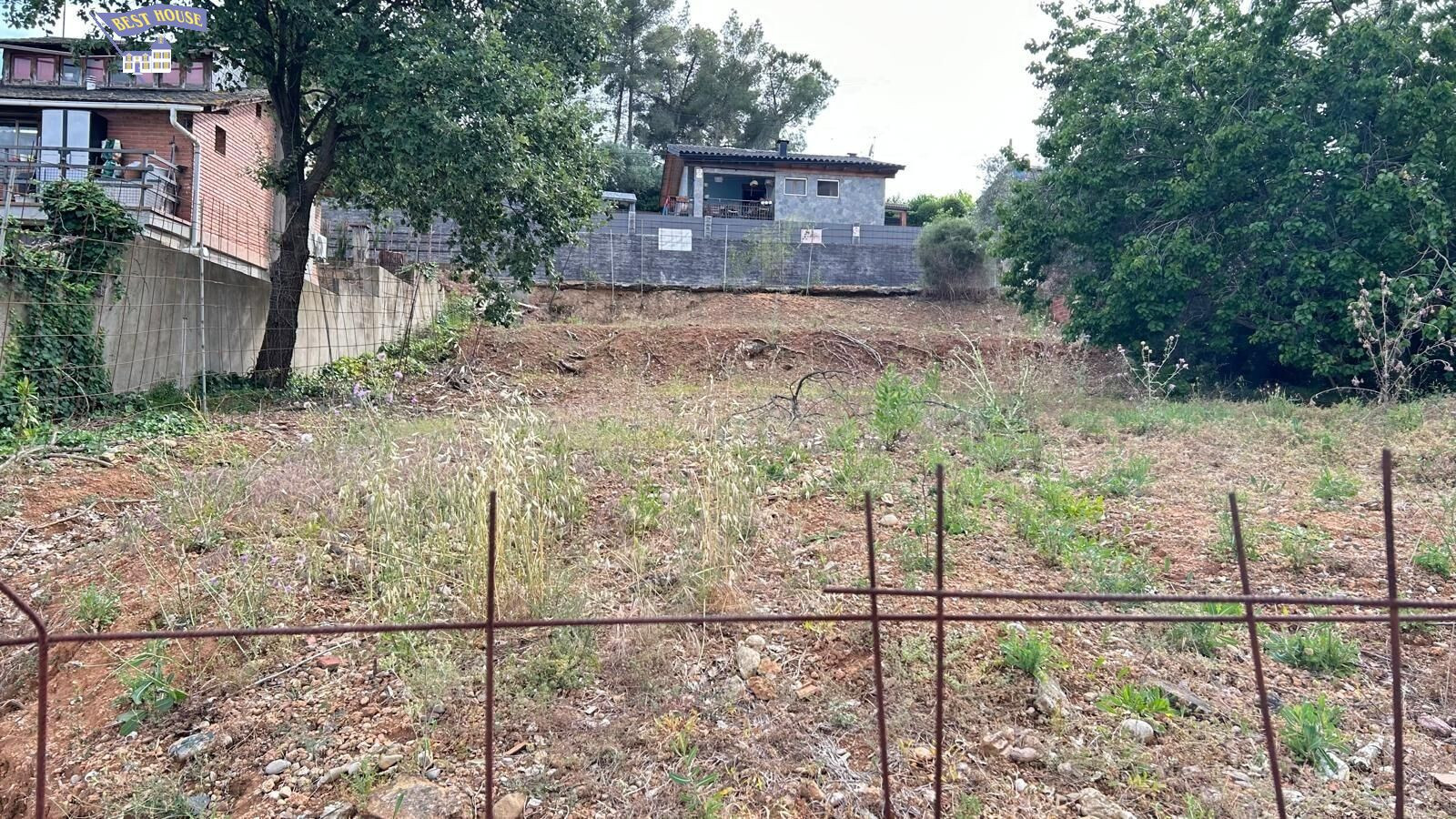 EXCLUSIVA PARCELA URBANIZABLE EN CAN MIR, RUBÍ – EL ESPACIO  - foto 2