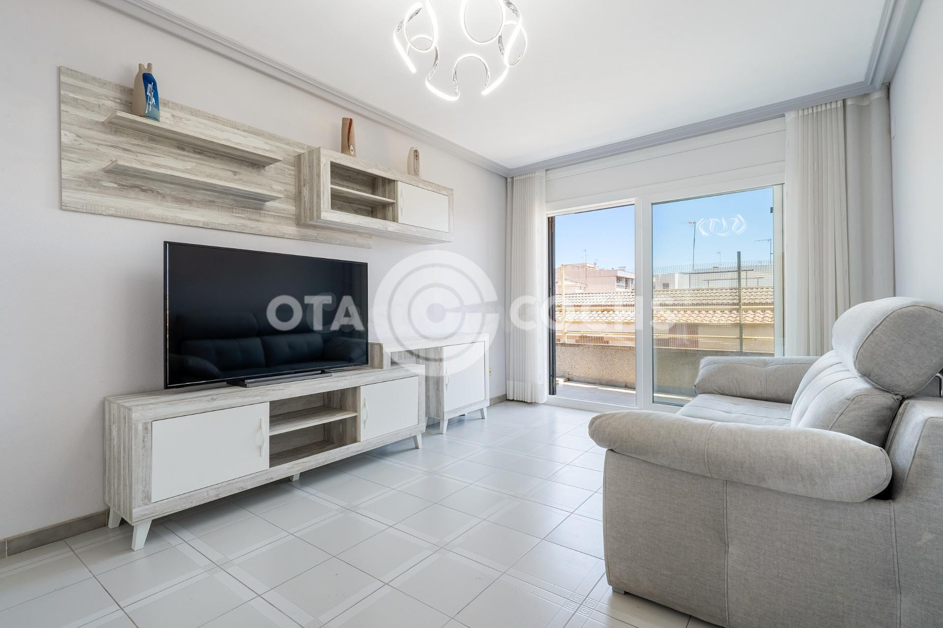 MAGNIFICO ATICO EN CAMBRILS - foto 4