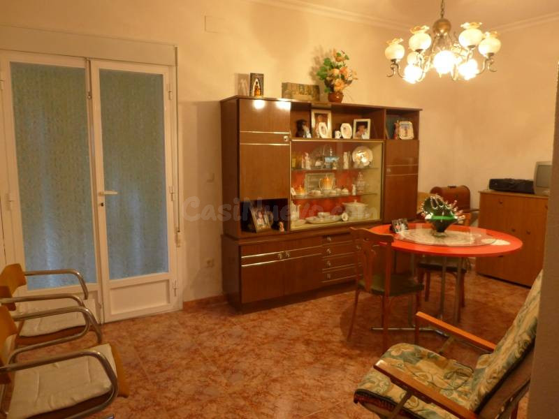 Casa en venta en calle principal - foto 2