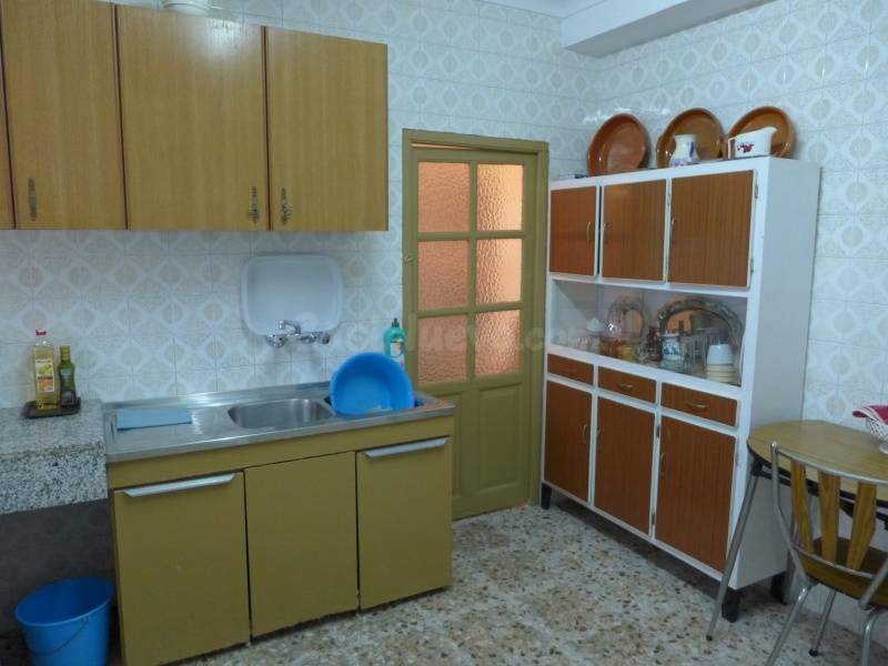 Casa en venta en calle principal - foto 4