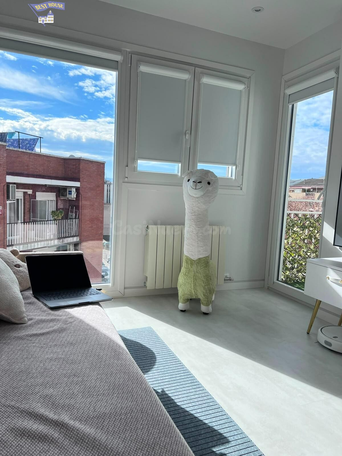PISO TOTALMENTE REFORMADO, LISTO PARA ENTRAR A VIVIR EN LA L - foto 4