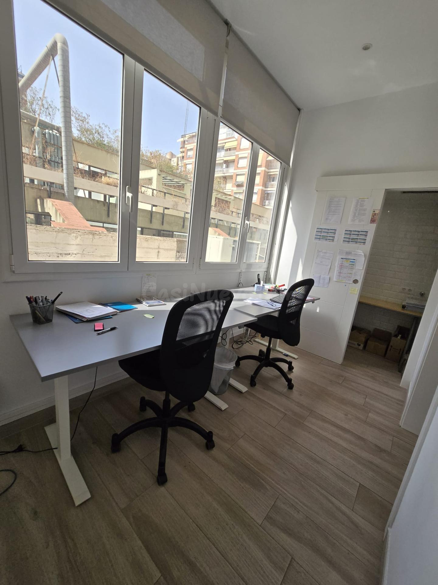 PISO EN EIXAMPLE ESQUERRE TOTALMENTE REFORMADO - foto 2