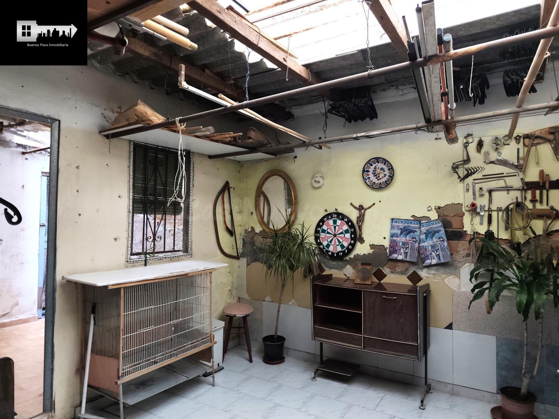 LOCAL COMERCIAL A PIE DE CALLE!!! - foto 4