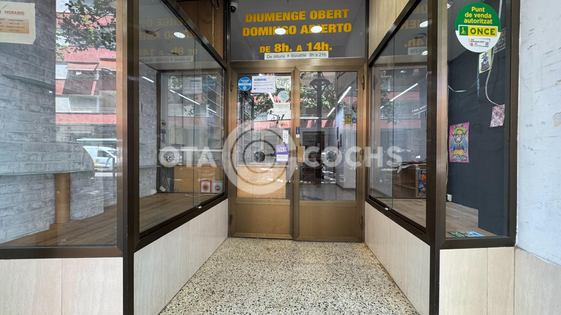 LOCAL COMERCIAL EN VENTA EN REUS