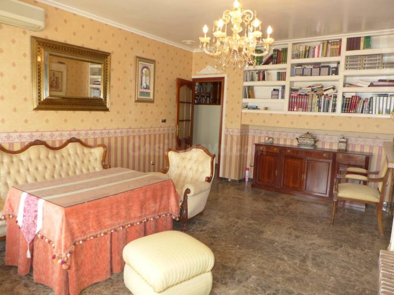 Gran piso en venta - foto 5