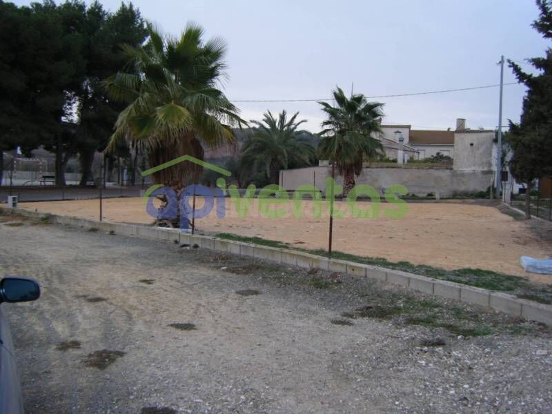 Solar Lorca, Campo López