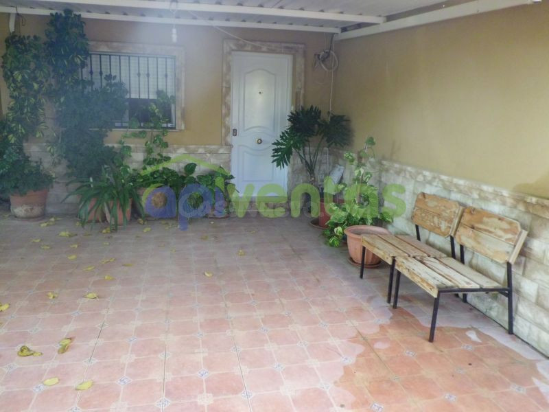 Casa con terreno en  Purias - foto 4