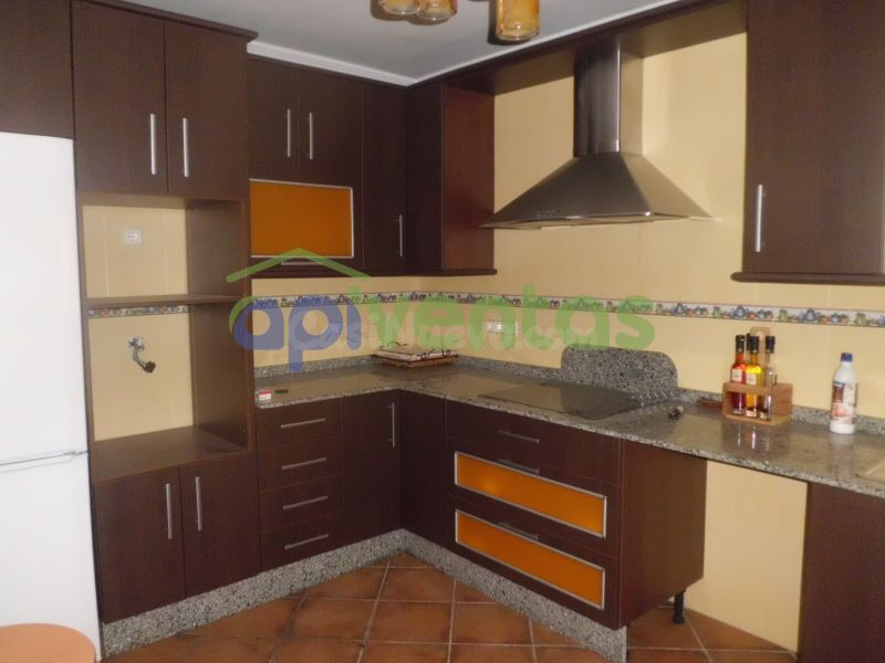 Casa con terreno en  Purias - foto 5