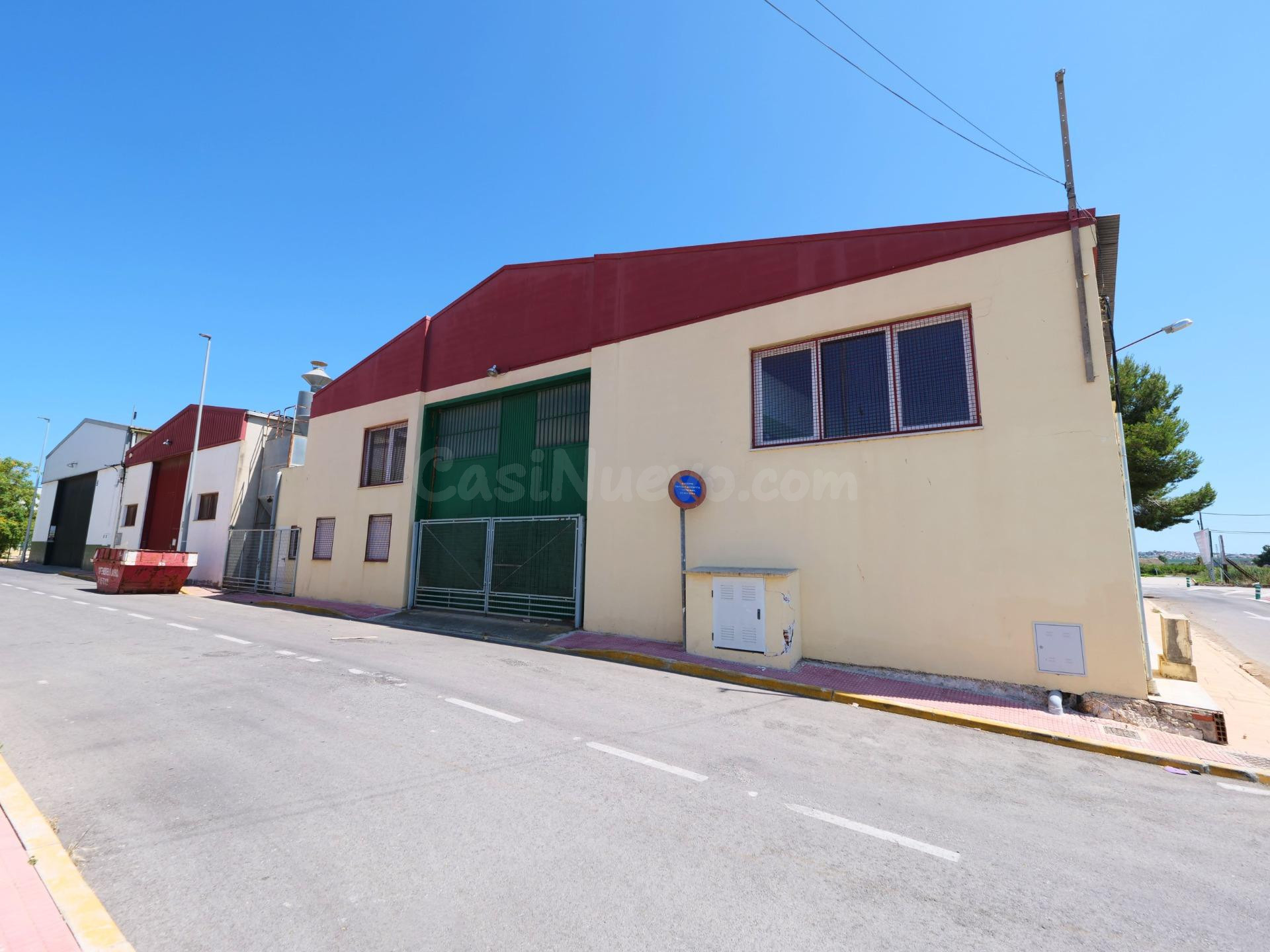 Local comercial con gran instalaciones cerca de Almoradi - foto 3