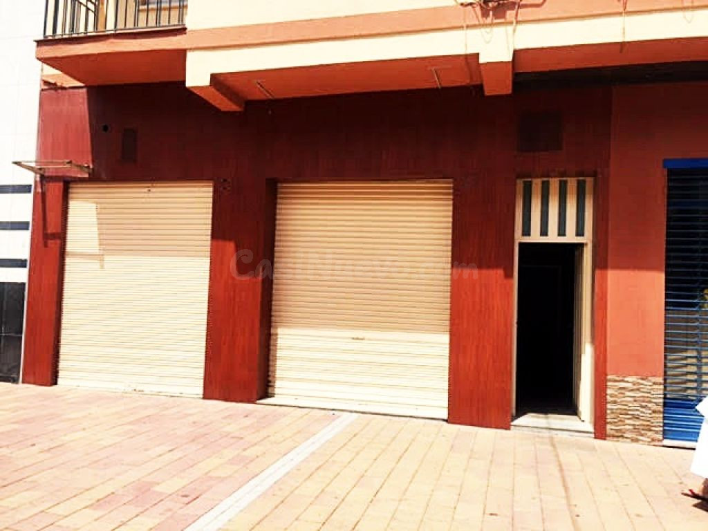Alquiler de local Comercial en La Viña - foto 2