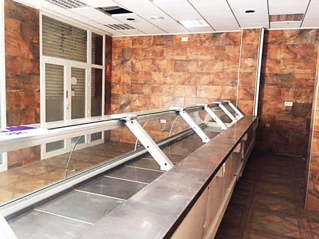Alquiler de local Comercial en La Viña - foto 3