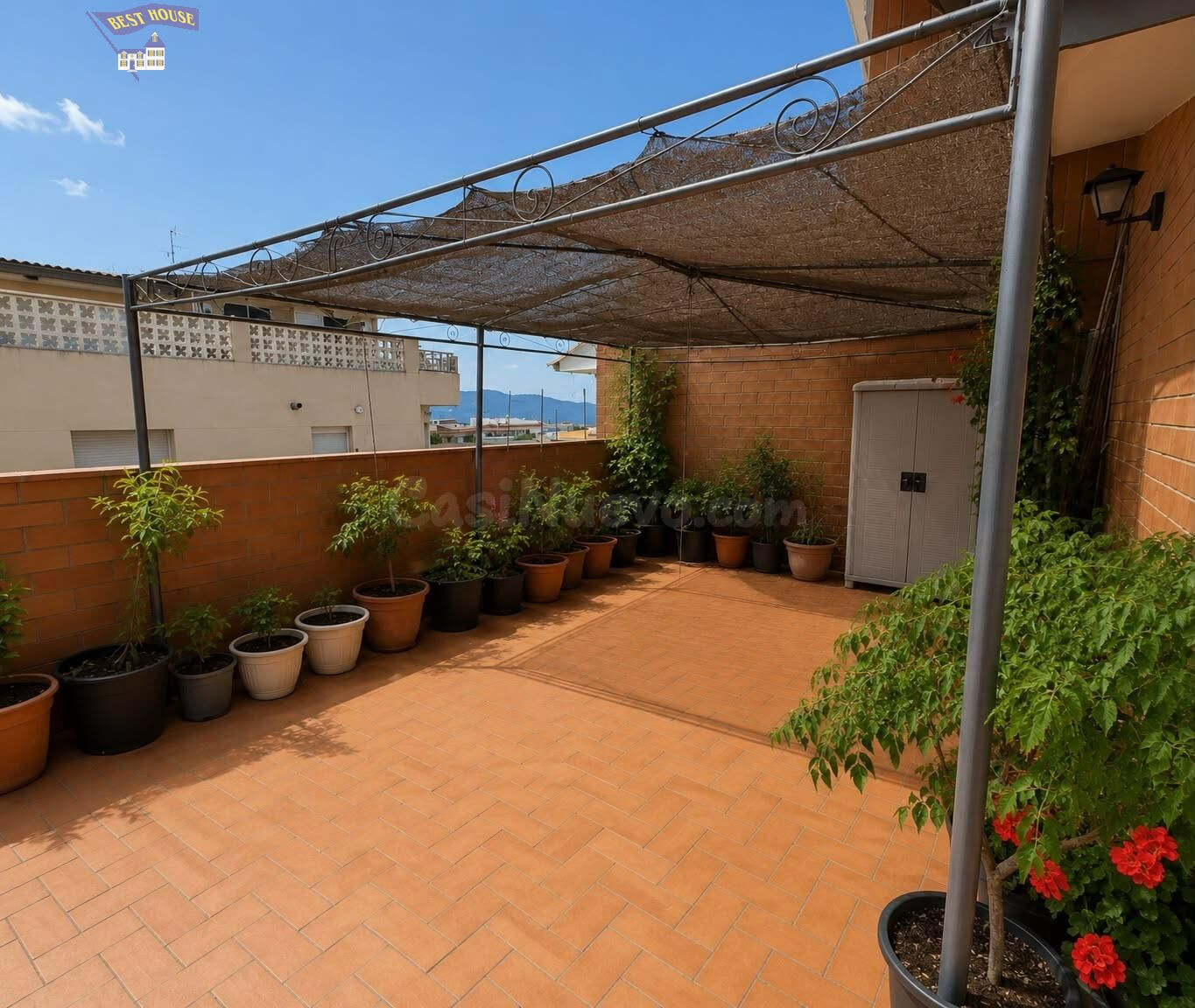 ESPECTACULAR CASA DE 200 M2 CON TERRAZA DE 40 M2 Y GARAJE PA - foto 3