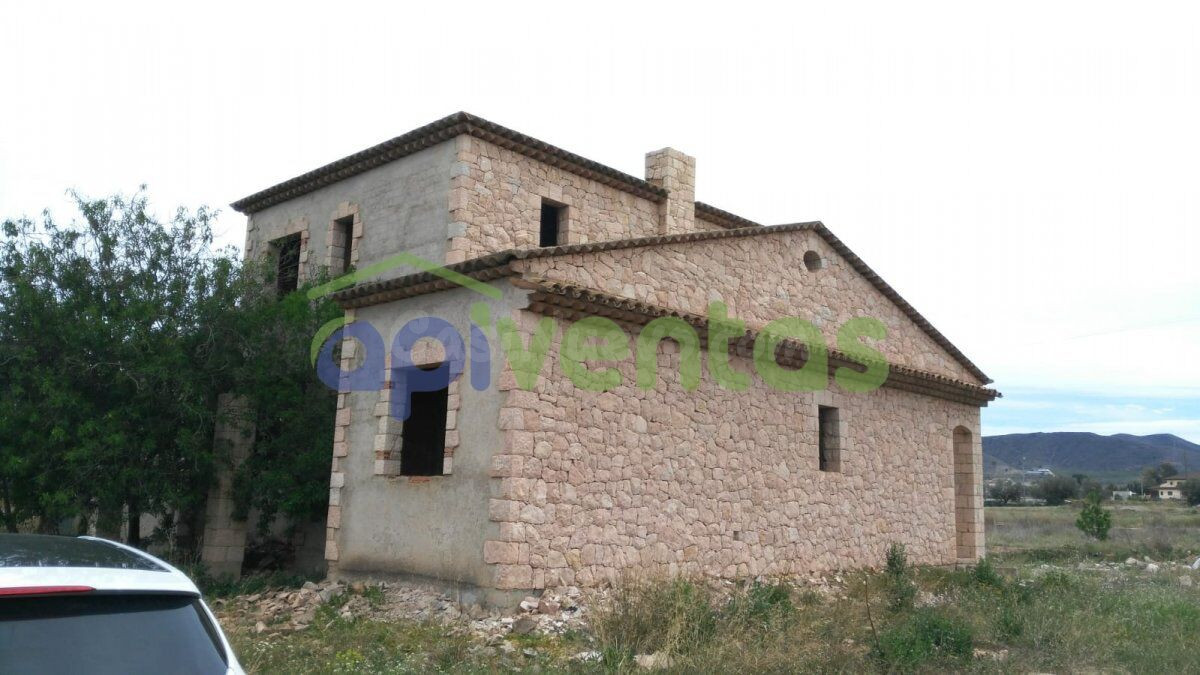 Casa en construcción zona Purias