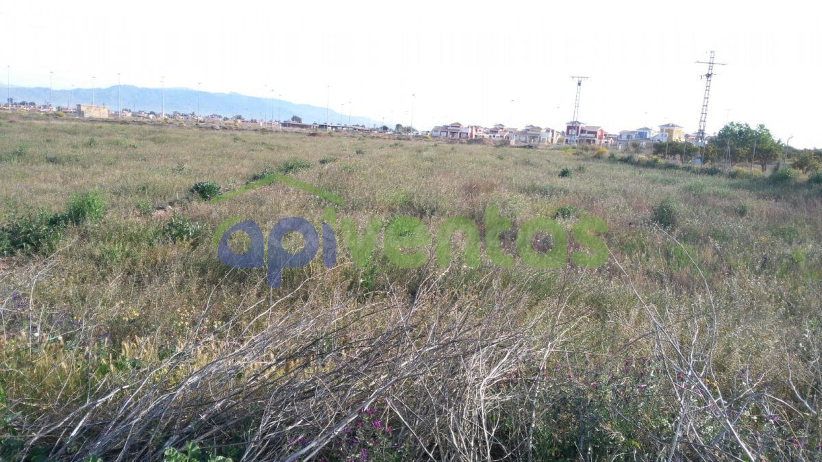 Parcela en Purias