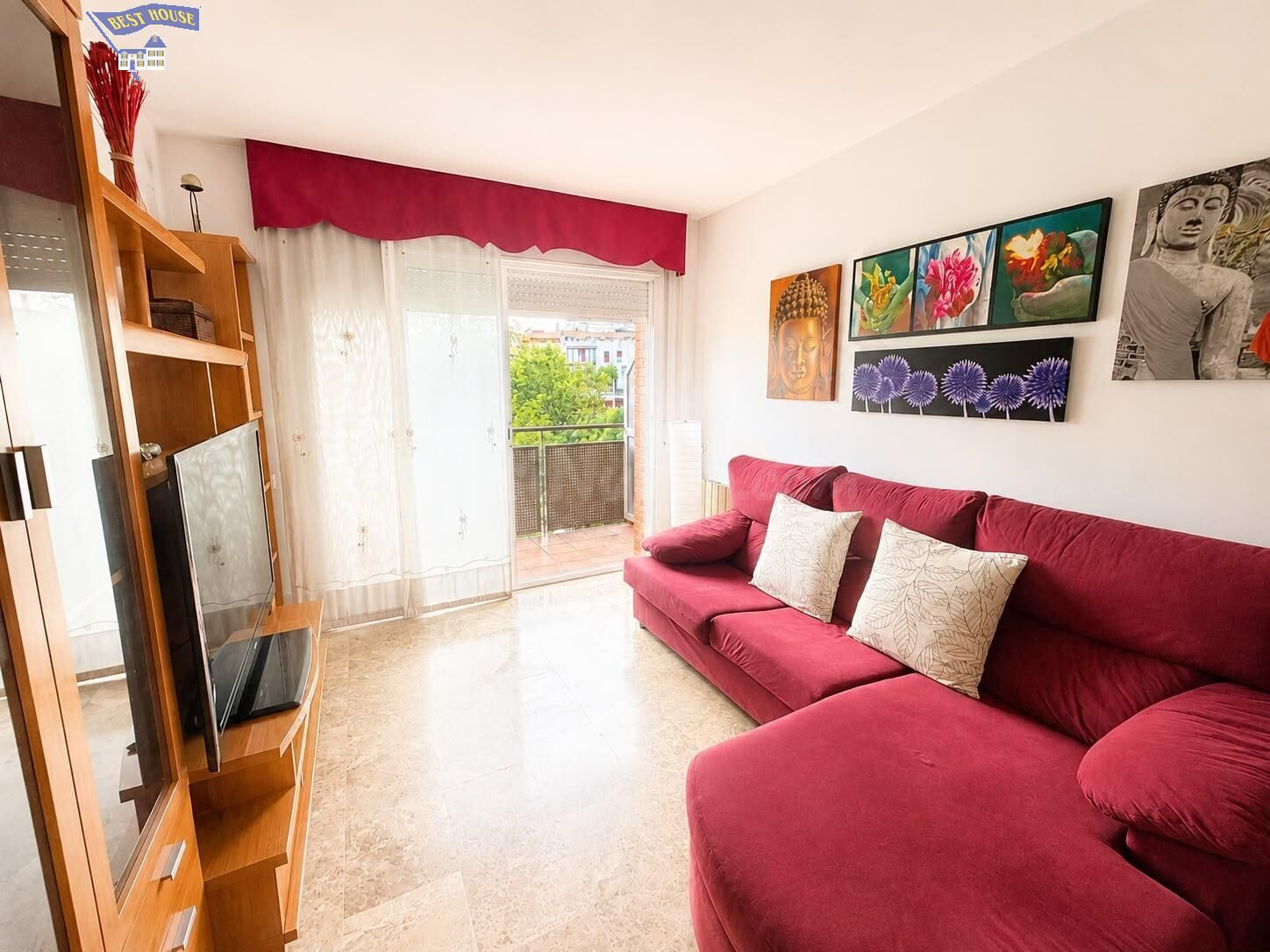 AMPLIO PISO DE 2 habitaciones CON PARKING Y BALCÓN EN CAN PA