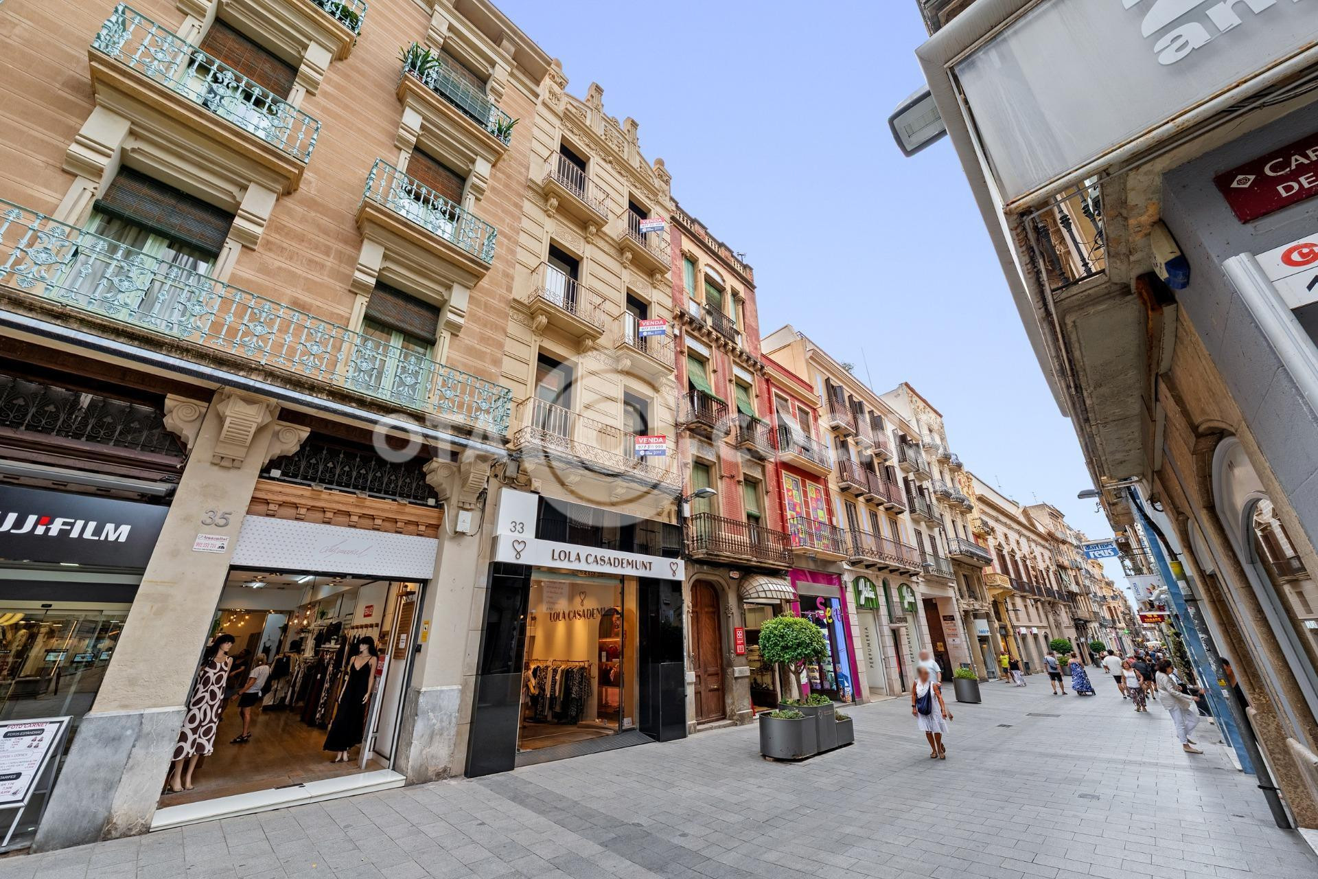 PISO DE OBRA NUEVA AL CARRER LLOVERA