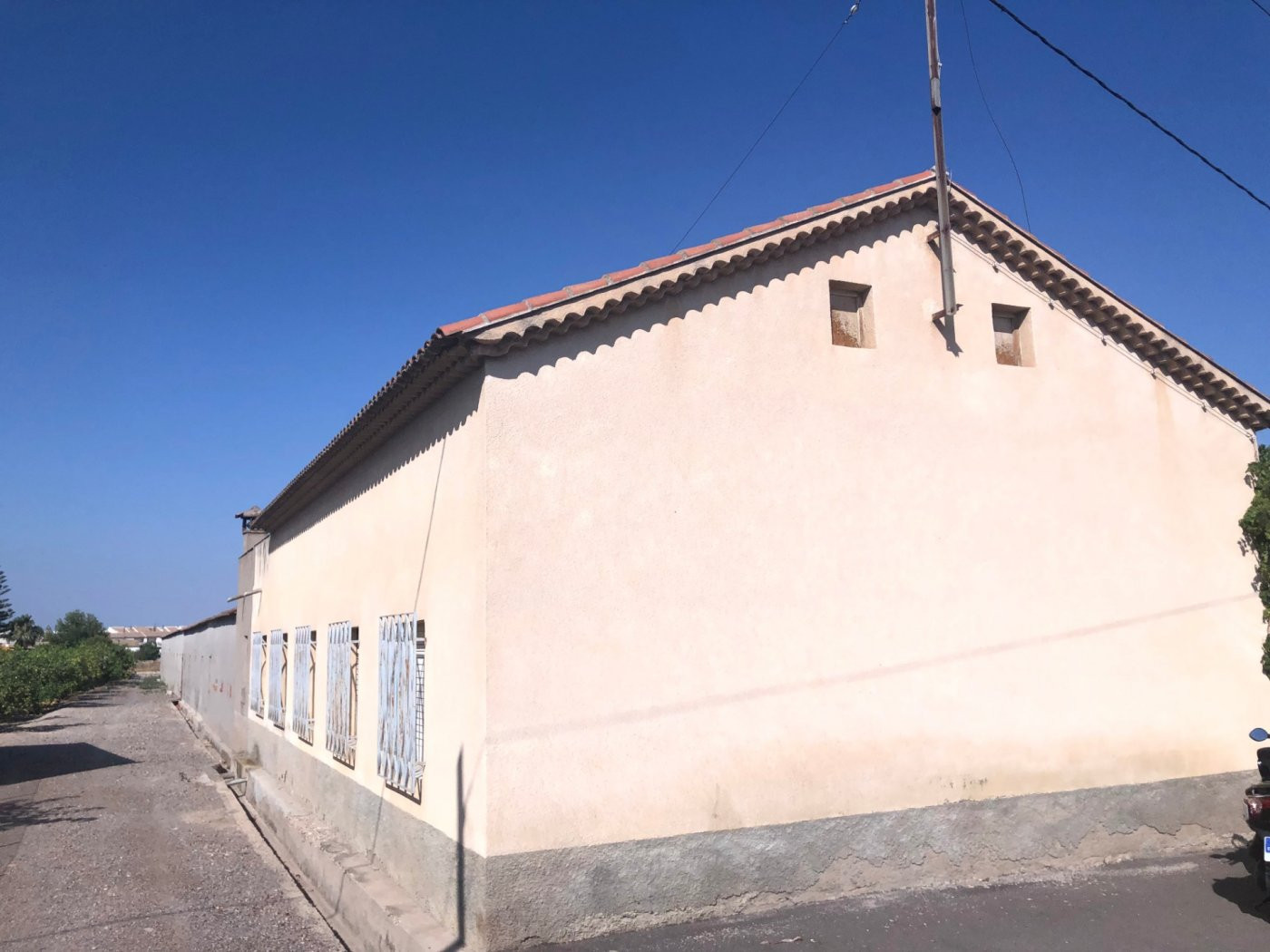 CASA CON PARCELA DE 4.000 METROS CUADRADOS - foto 2