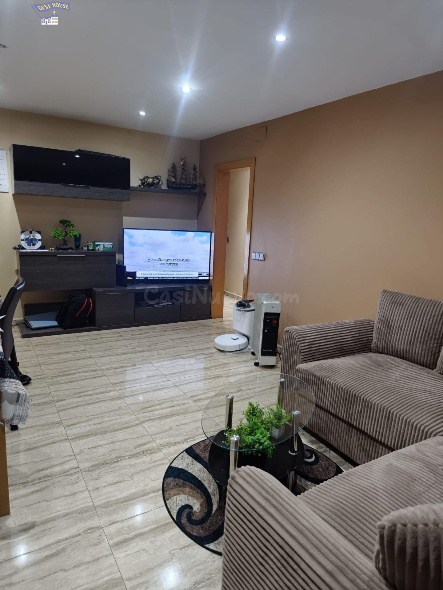 PISO REFORMADO DE 3 habitaciones CON BALCÓN – LA CREU DE BAR - foto 2