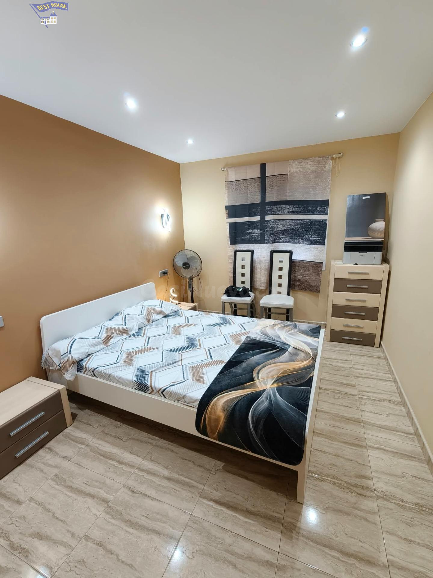 PISO REFORMADO DE 3 habitaciones CON BALCÓN – LA CREU DE BAR - foto 4
