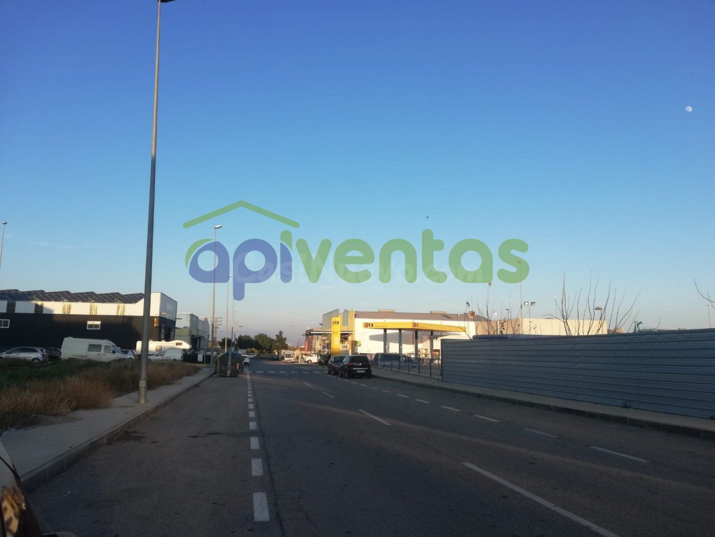 Nave industrial con camara frigorifica - foto 5