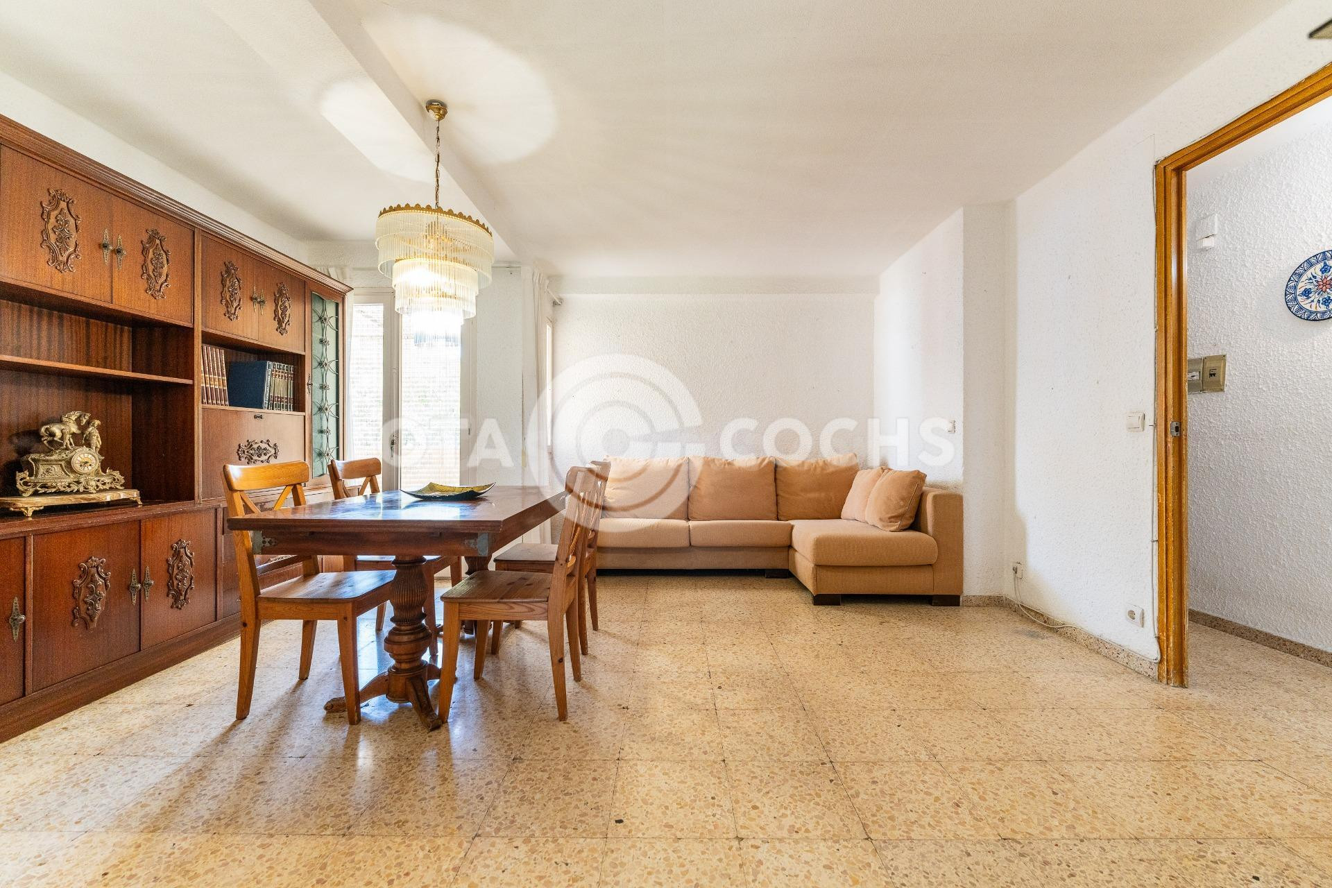 PISO DE 4 habitaciones AL BARRI GAUDI - foto 2