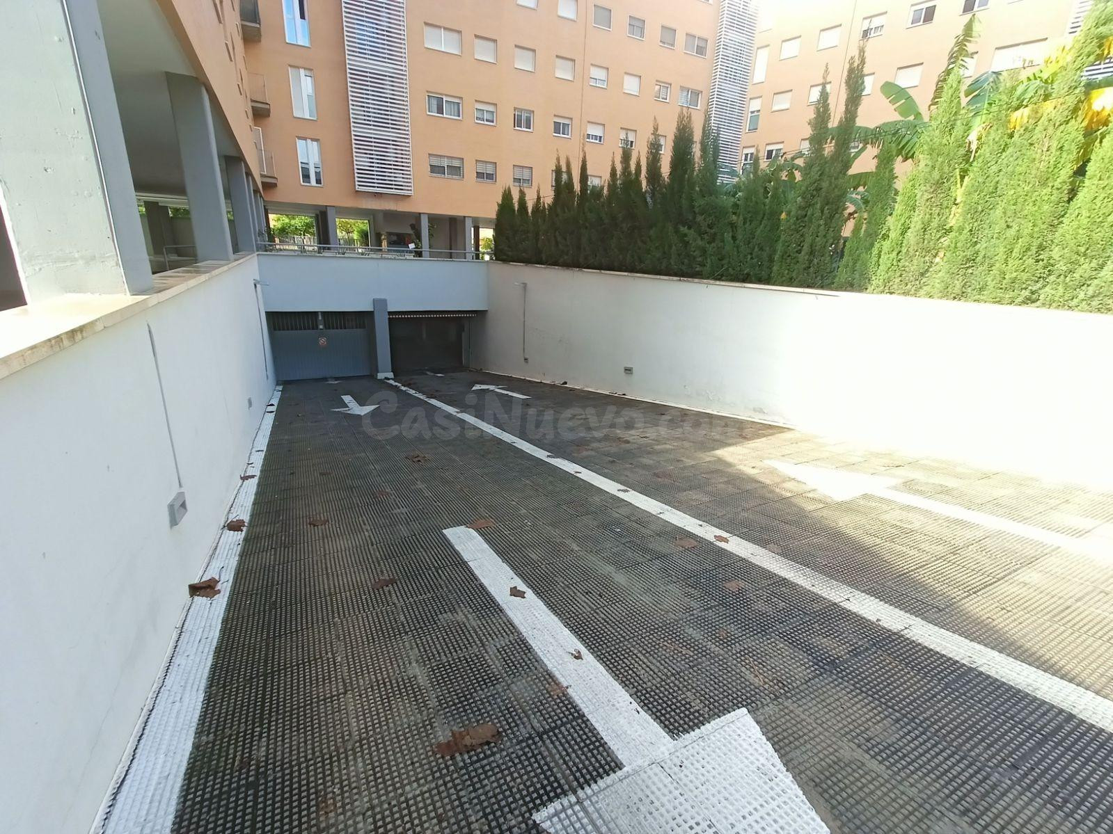 PLAZA DE GARAJE EN SEVILLA ESTE - foto 3