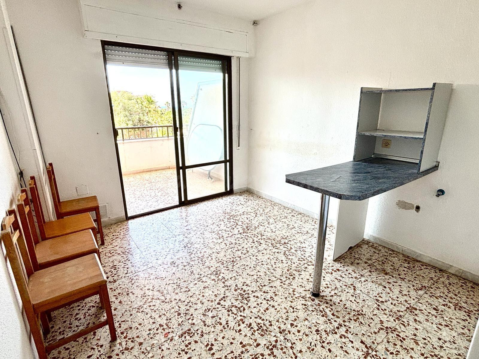 Apartamento en primera línea de mar en una de las zonas más  - foto 4