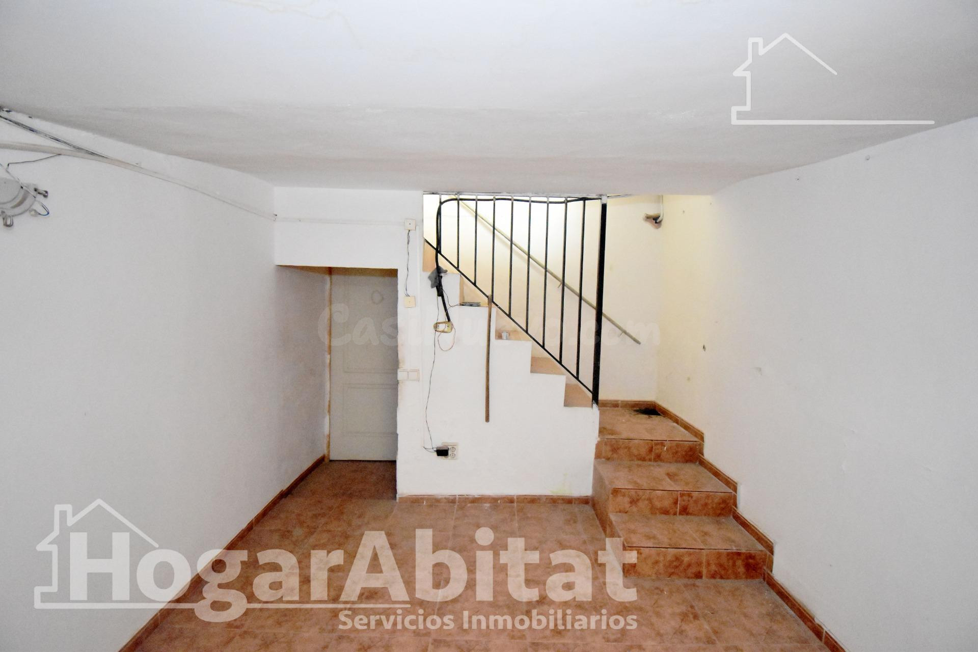 CASA MUY AMPLIA PARA REFORMAR, CON TERRAZA Y TRASTERO - foto 5