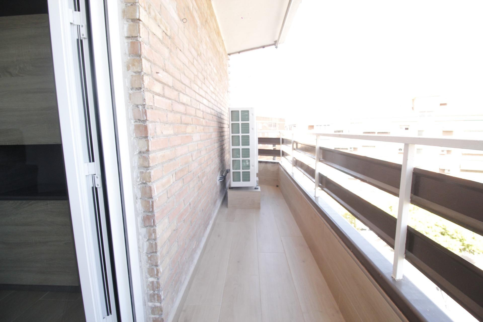 ✨ ¡Espectaculares vistas y totalmente reformado! Piso de 3 d - foto 3