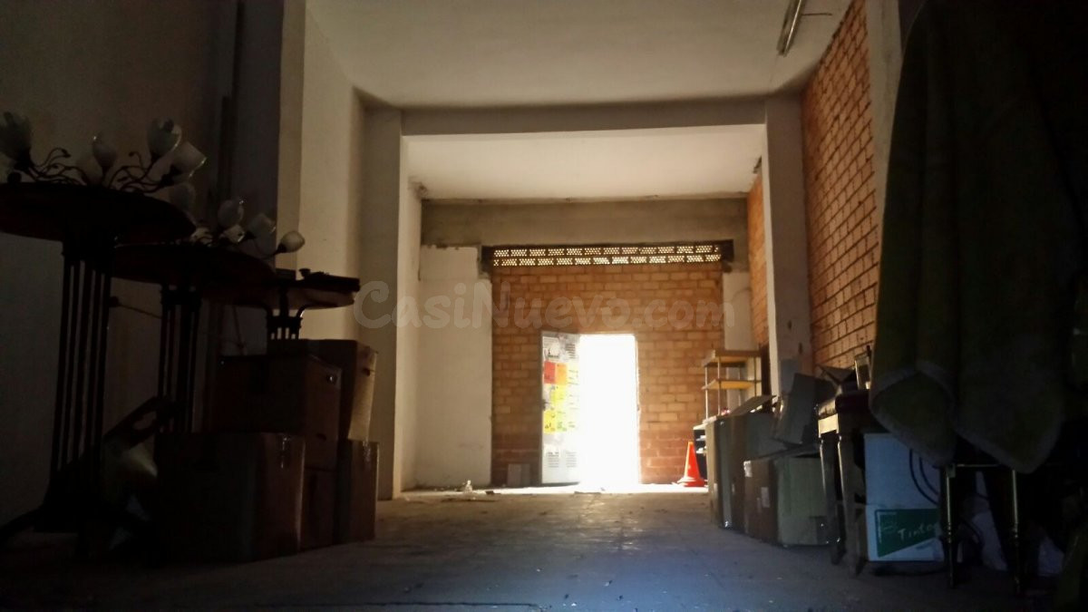 Gran Oferta de local comercial en Burgos. - foto 5