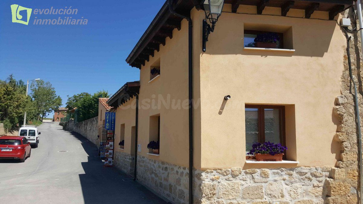 Venta Albergue + vivienda en Castrojeriz Burgos - foto 4