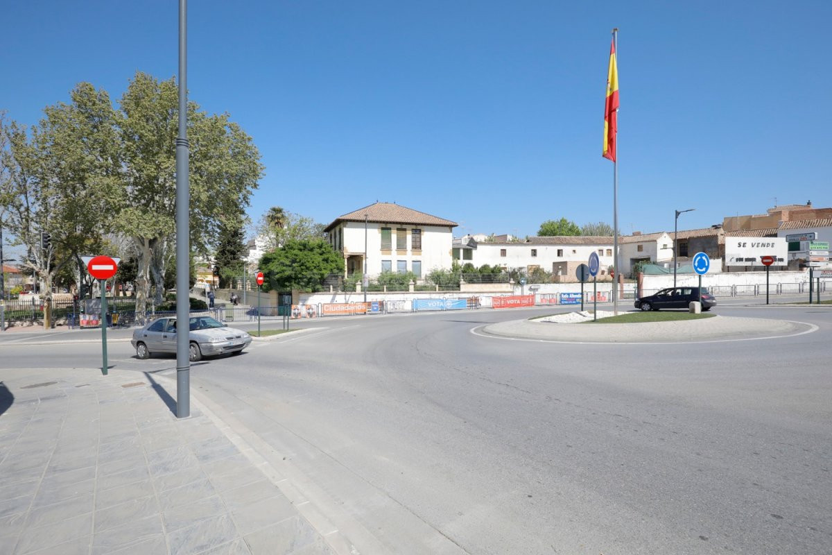 ¡Atención inversores! Casa Señorial en centro Alhendín con S
