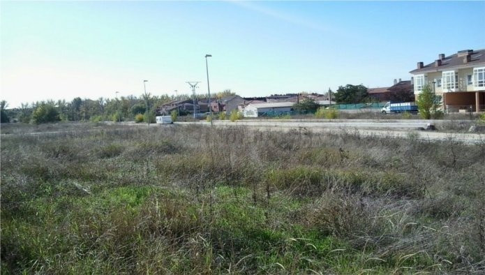 Suelos urbanos en Villímar, Burgos - foto 4