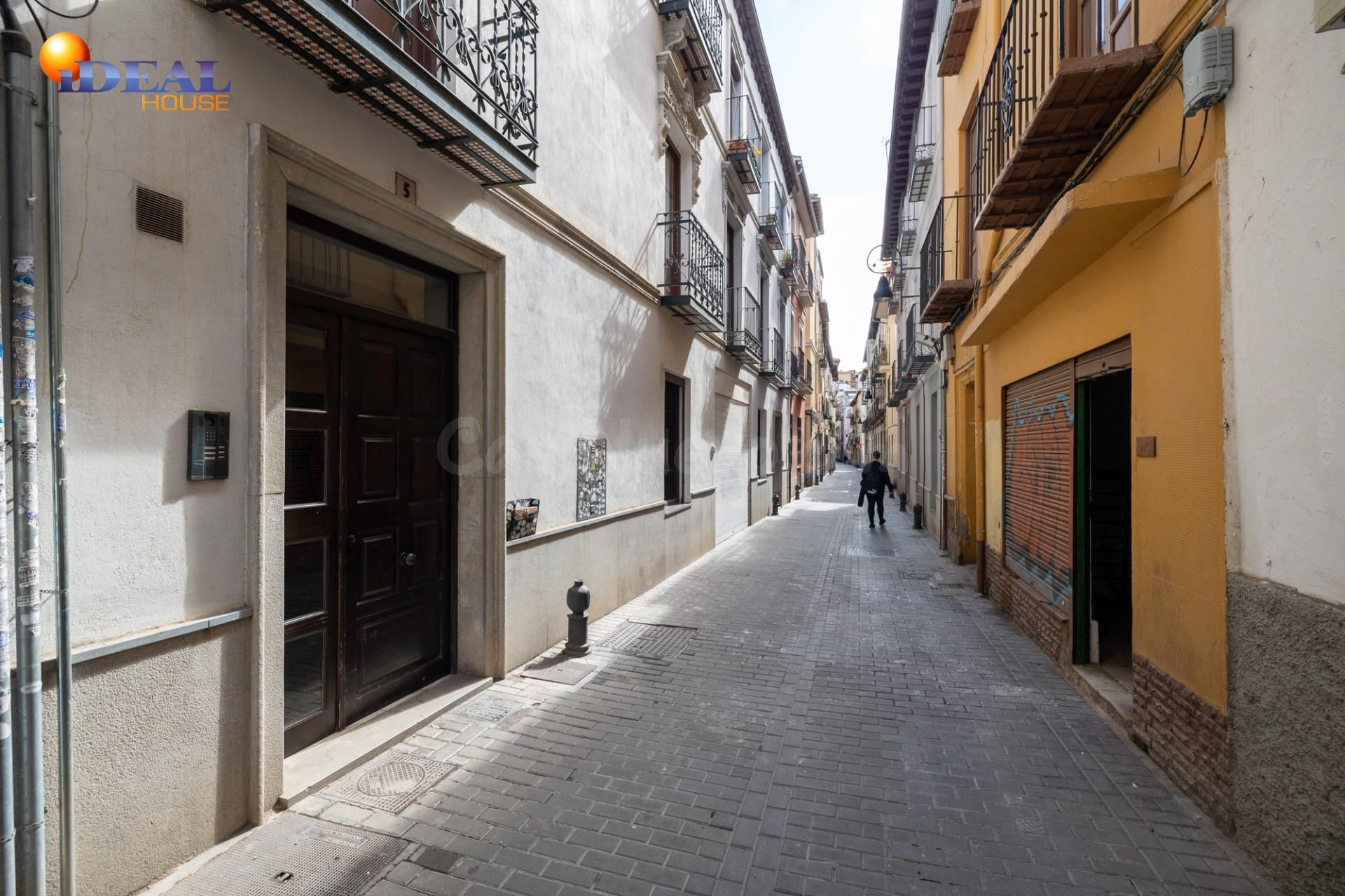 Dos plazas de garaje en zona Carrera de la Virgen