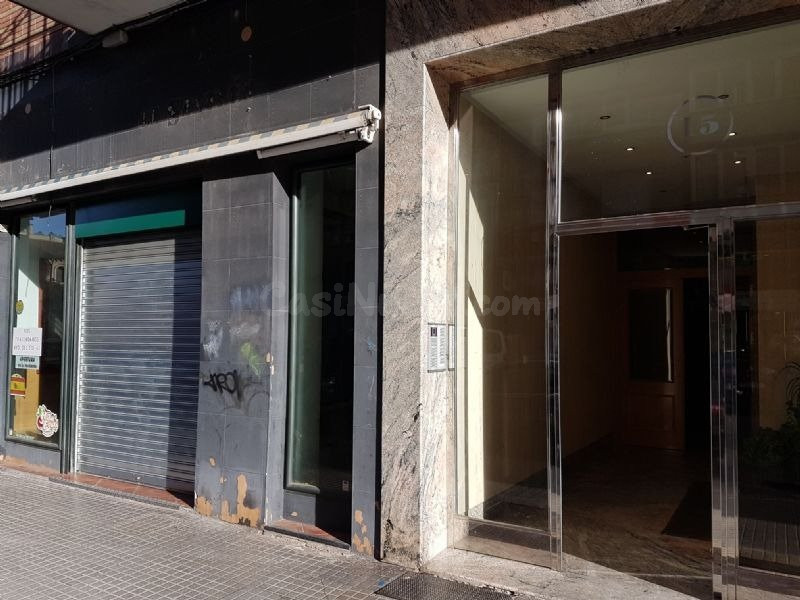 Cerca de los Juzgados, local comercial de 380 m2