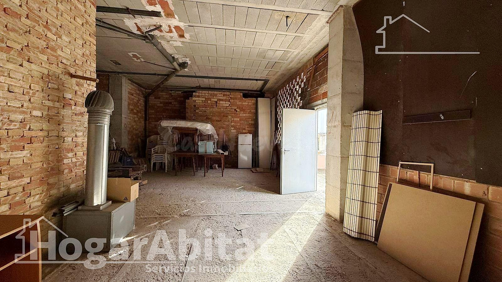 ¡PLAYA DE PILES! LOCAL COMERCIAL ECONÓMICO PARA REFORMAR CON