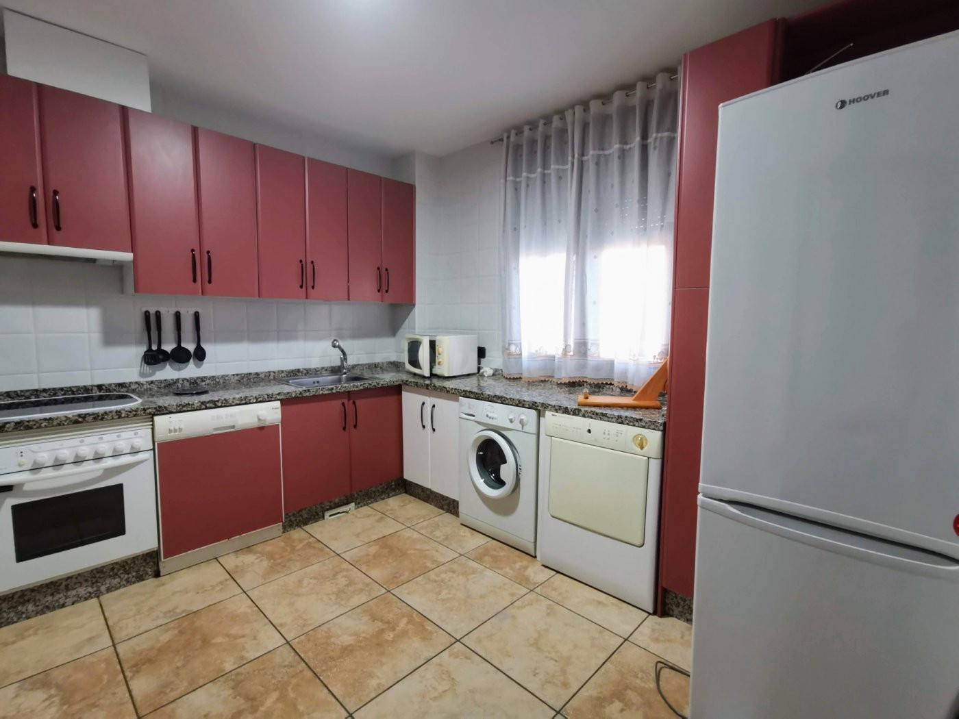 Piso en alquiler - foto 4