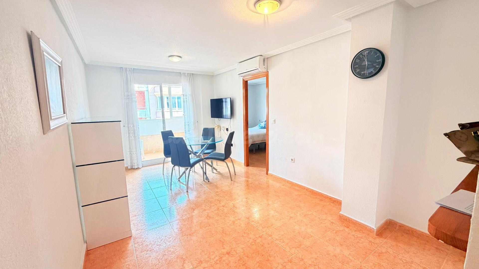 Apartamento de 2 dormitorios a solo 100 metros de Playa de L