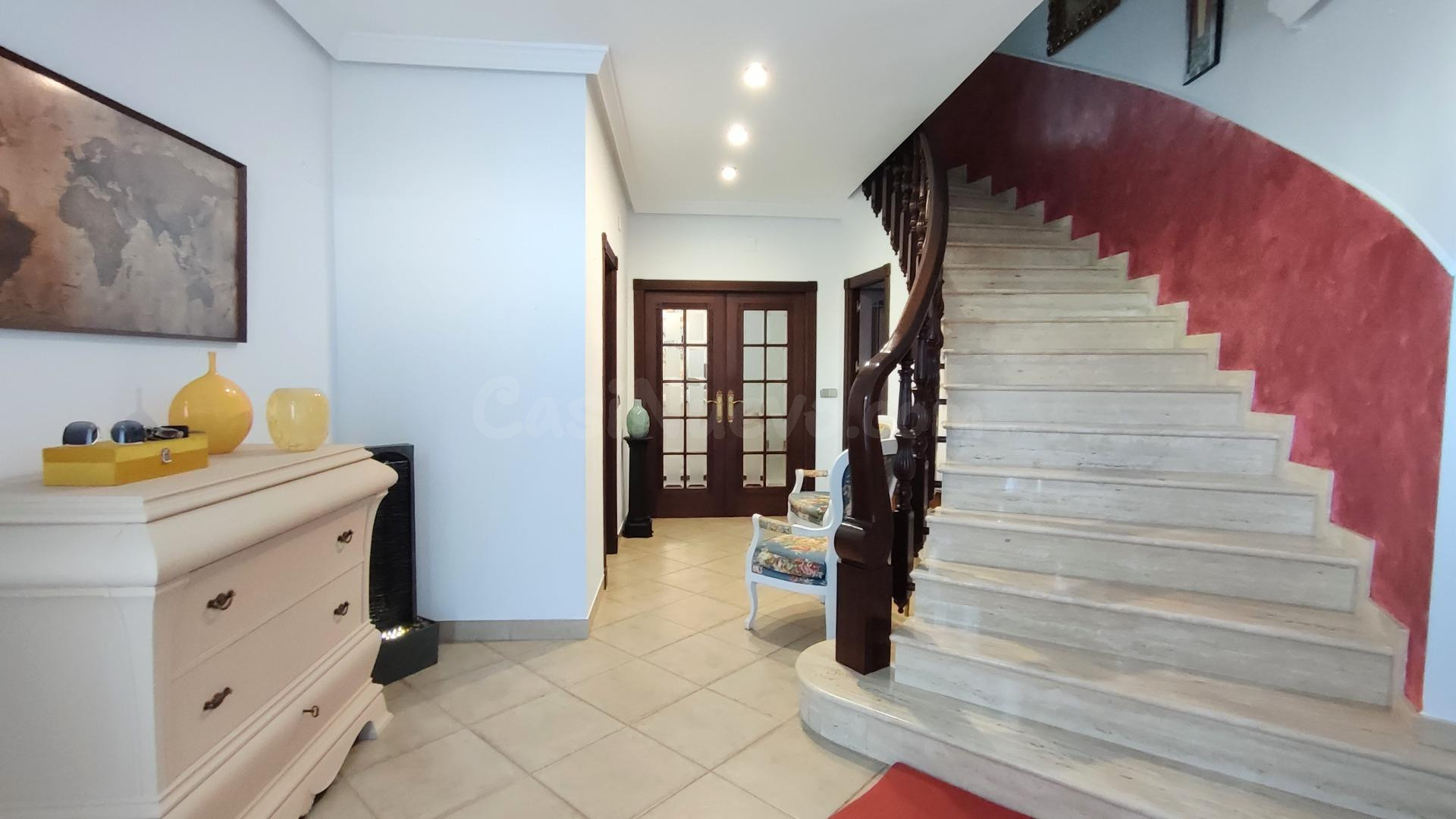 Venta de casa - foto 3