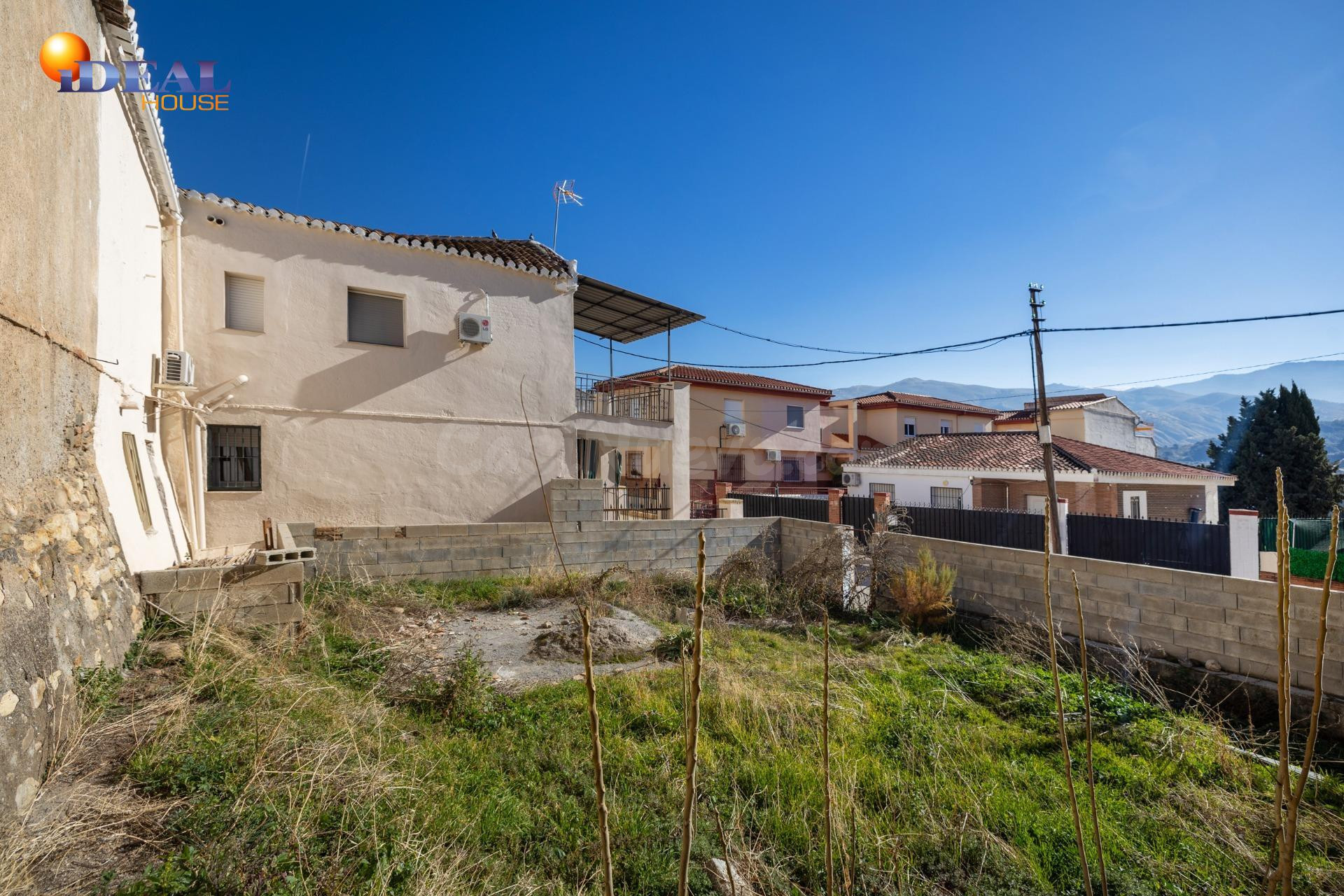 Solar en venta - Ctra Sierra - Acceso Nuevo Alhambra