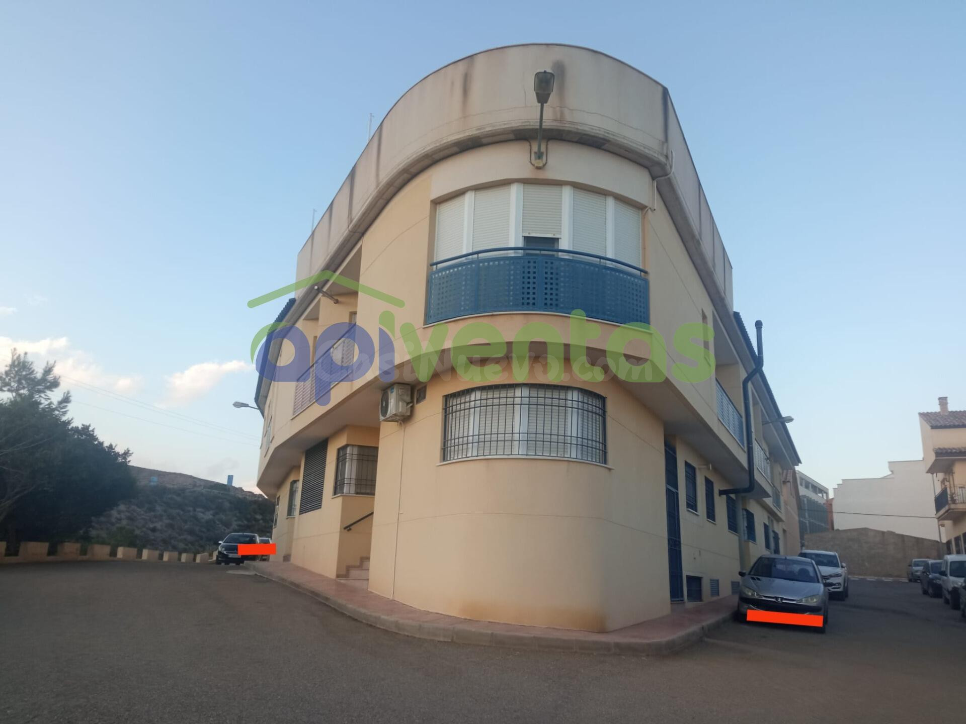 PLAZA DE PARKING - foto 4