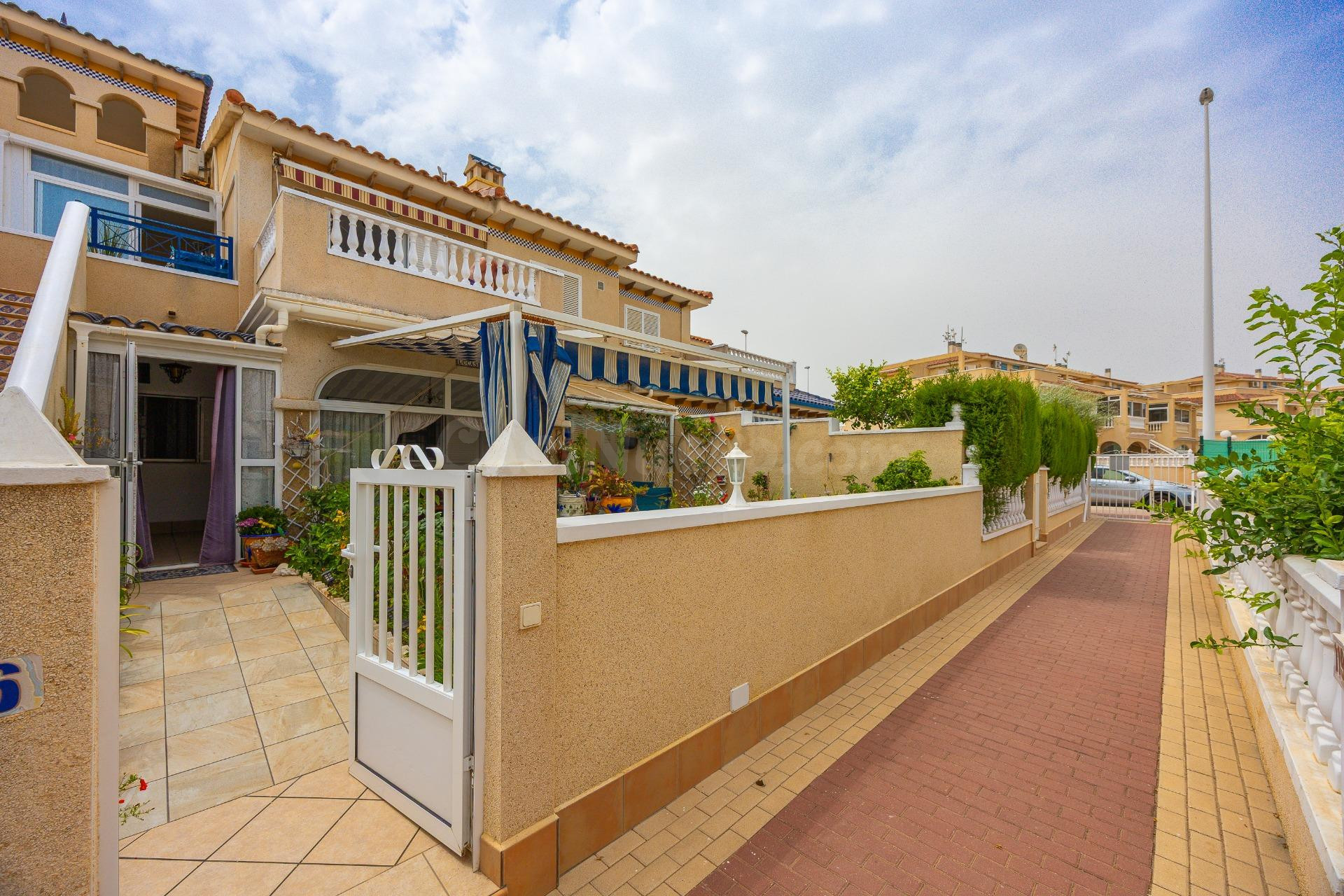 Bungalow en Zeniamar (Orihuela Costa) - foto 2