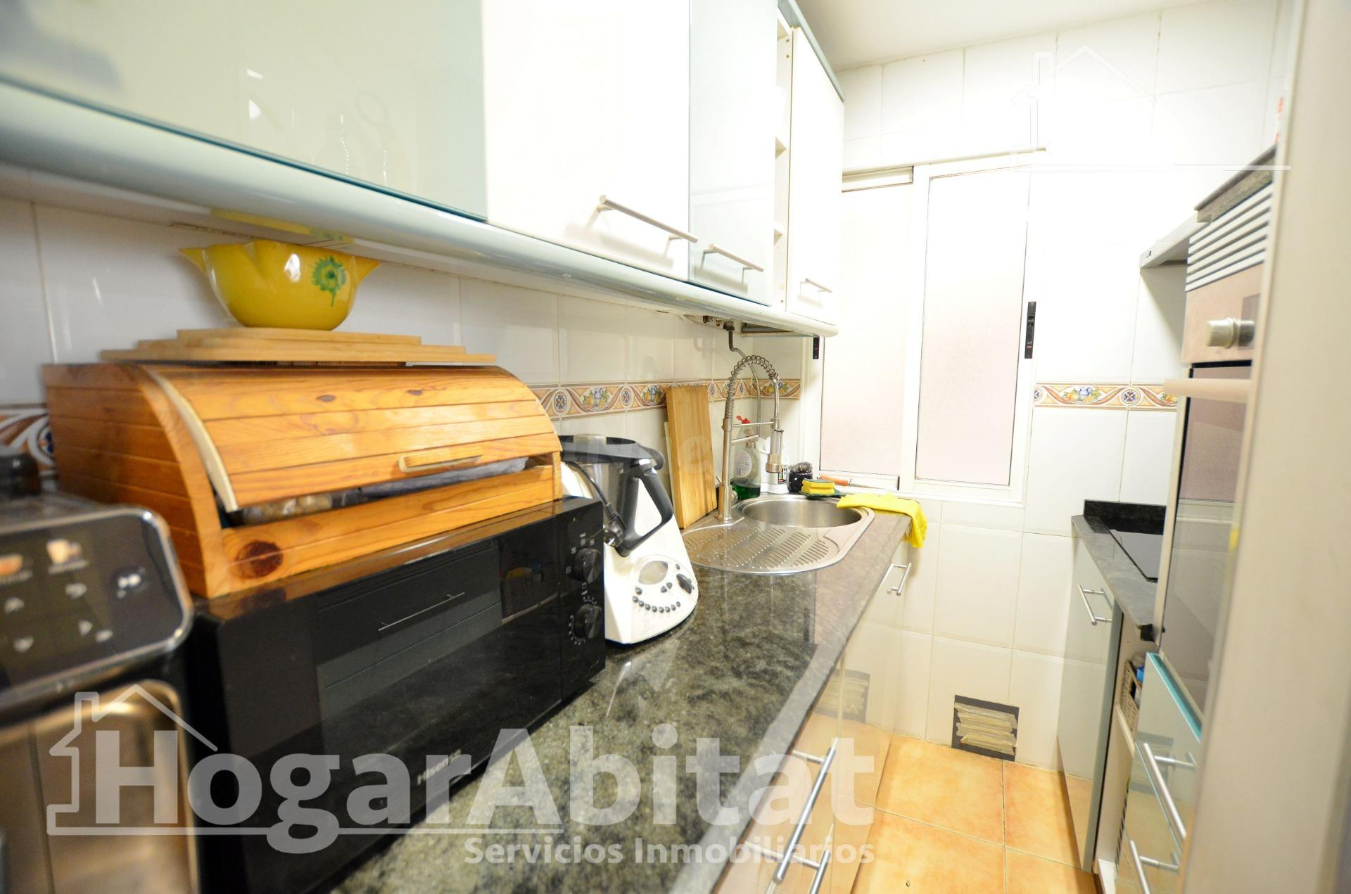 REFORMADO, BONITO Y EXTERIOR CON ASCENSOR Y PARKING, TOTALME - foto 5