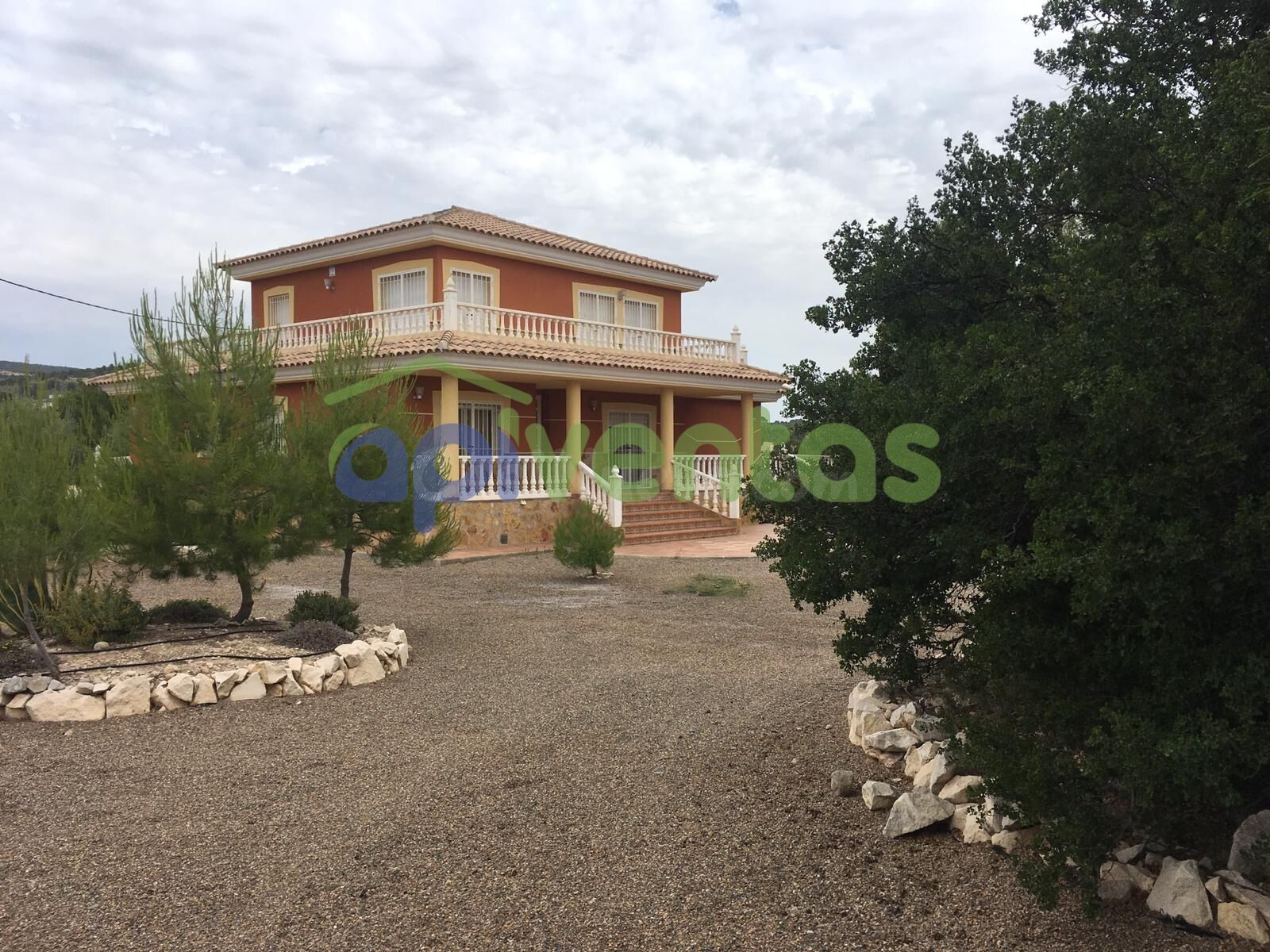 Chalet en Paraje Los Roques (La Parroquia) - foto 2