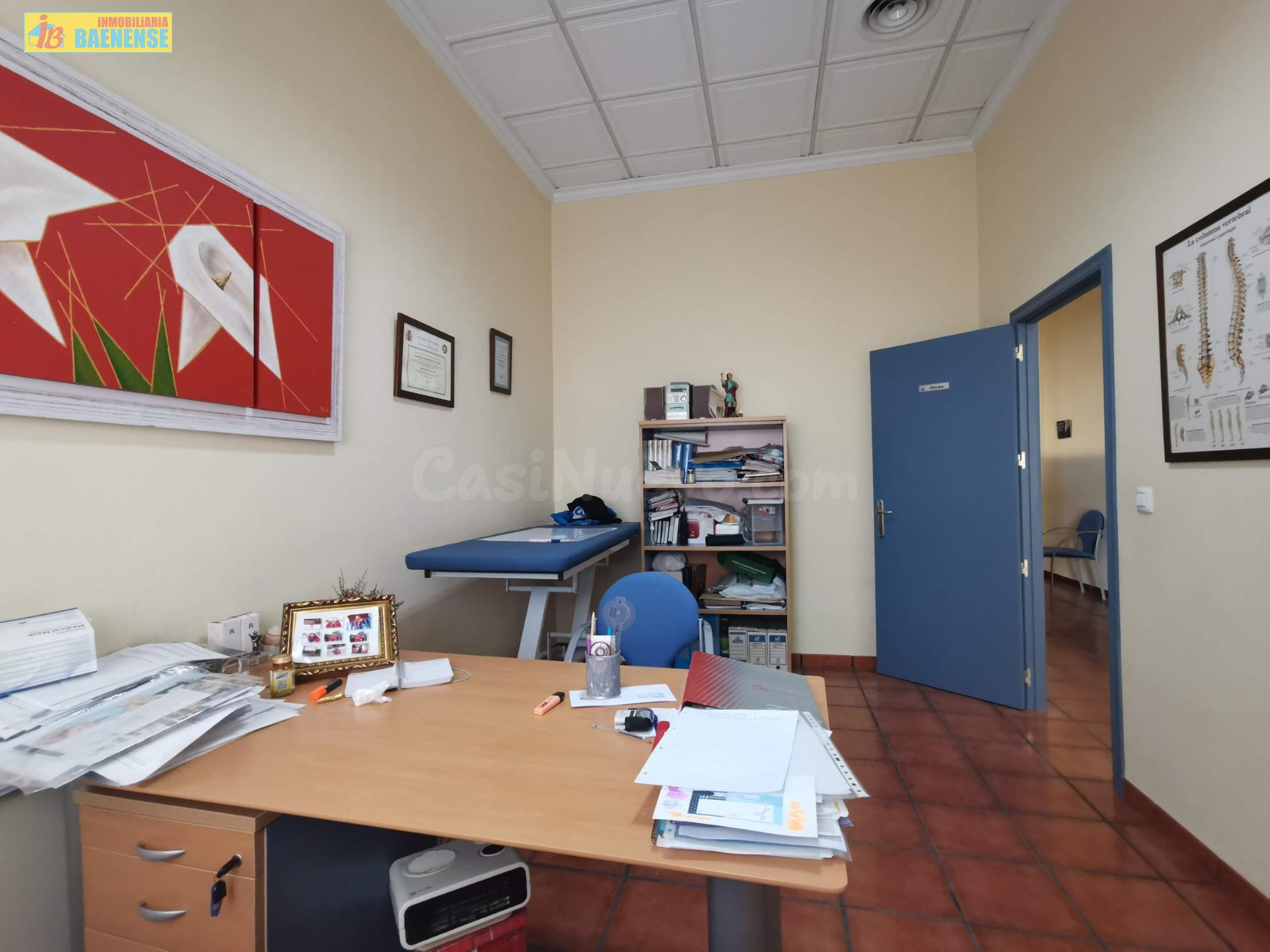 Local comercial en alquiler - foto 2