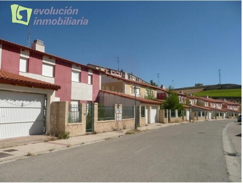 PROMOCION DE VIVIENDAS ADOSADAS EN CARDEÑADIJO, BURGOS - foto 5