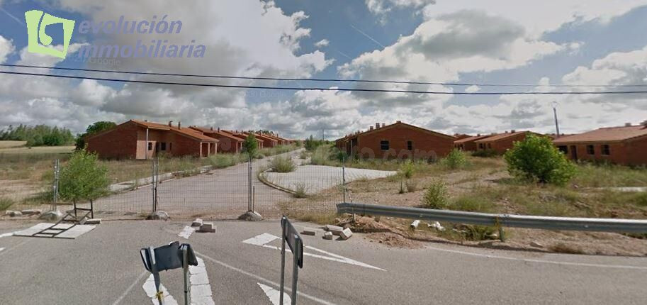 PROMOCION DE 174 VIVIENDAS DE ADOSADOS Y PAREADOS EN LERMA.  - foto 2